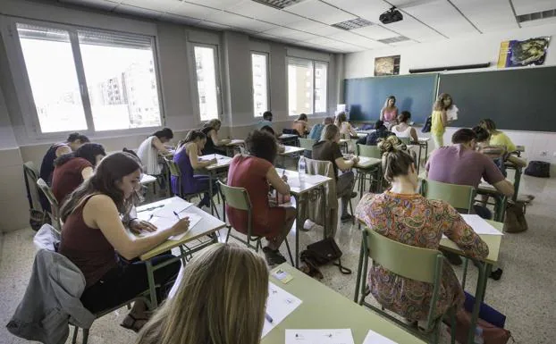 Los exámenes de las oposiciones del cuerpo de maestros de Cantabria arrancarán el 25 de junio
