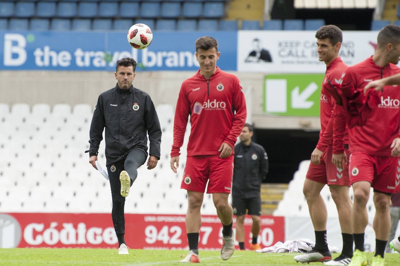 Fotos: Un entrenamiento relajado en los Campos de Sport dell Sardinero