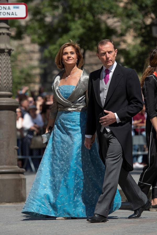 El director de relaciones institucionales del Real Madrid Emilio Butragueño y su mujer Sonia González. 