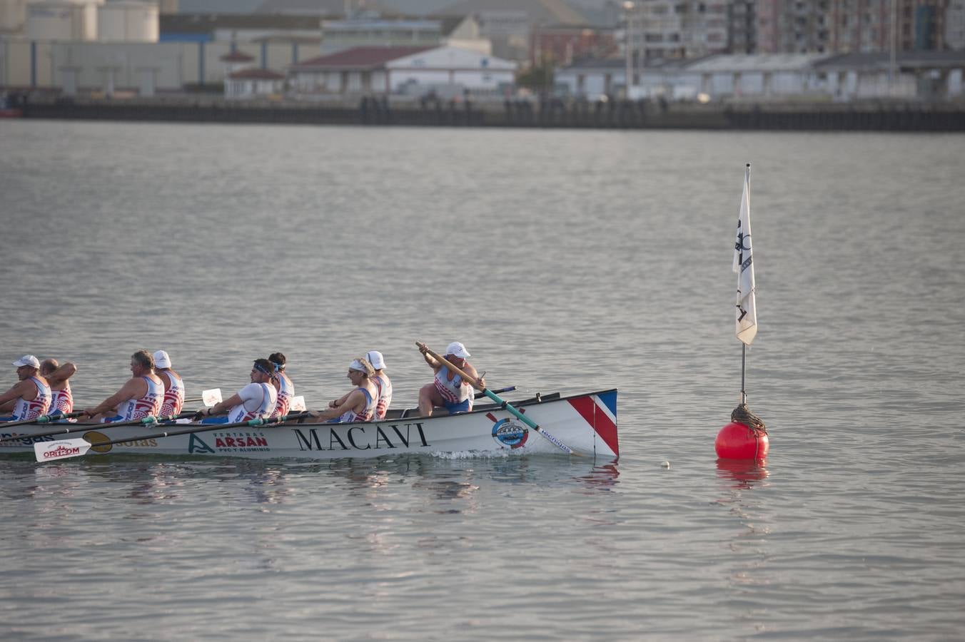 Fotos: Astillero se lleva la bandera Bansander