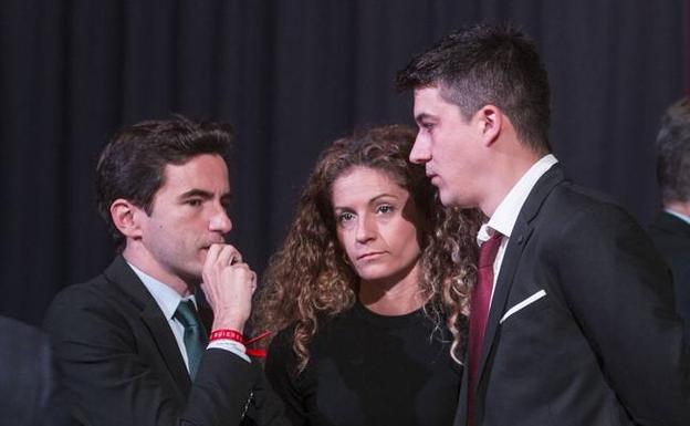 Pedro Casares, Ainoa Quiñones y Daniel Fernández. 