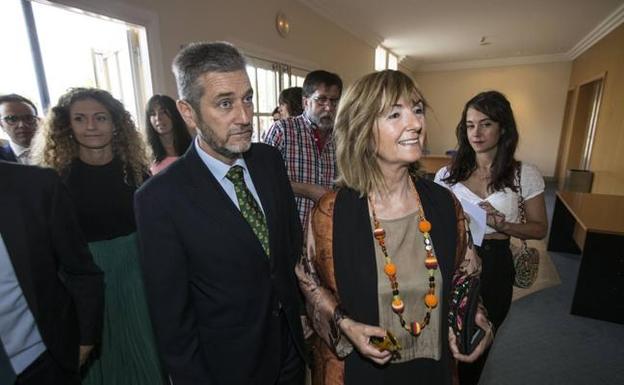 María Luisa Sanjuan junto a Jvier Ceruti, ambos concejales de Ciudadanos. 