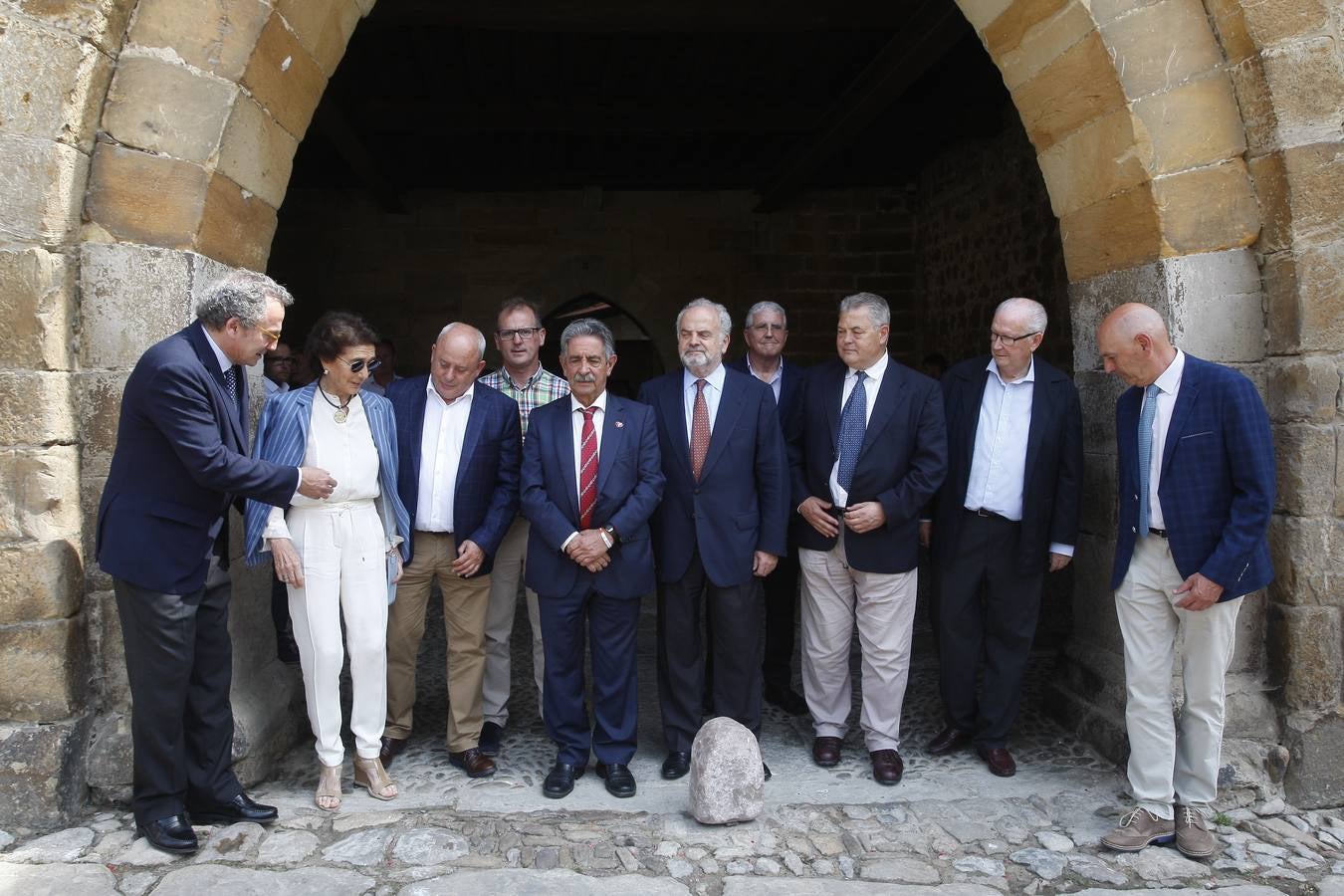 Fotos: Rehabilitada la Torre de Don Borja, homenaje a Jesús Polanco y Pancho Pérez