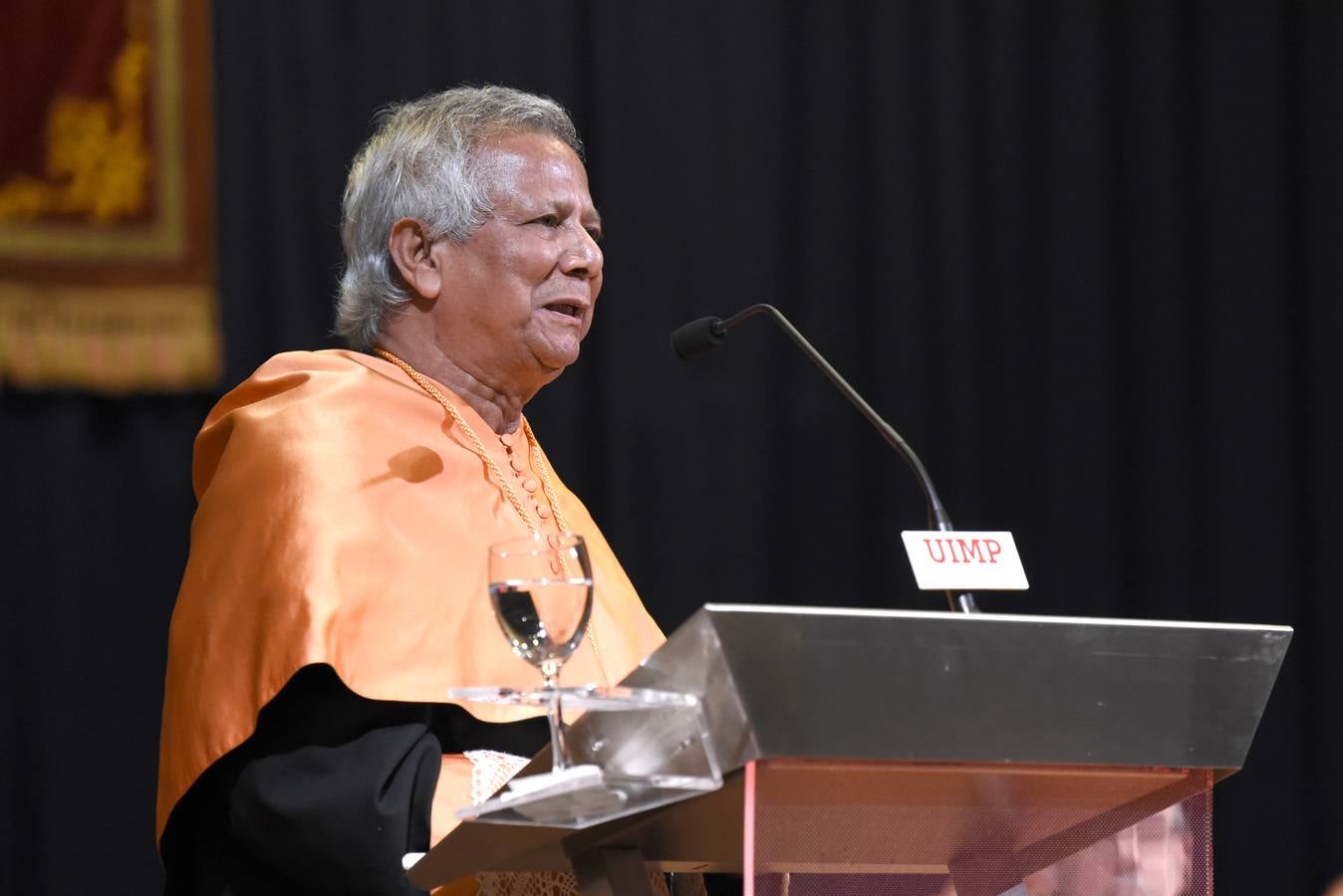 Fotos: Yunus, Doctor Honoris Causa de la UIMP