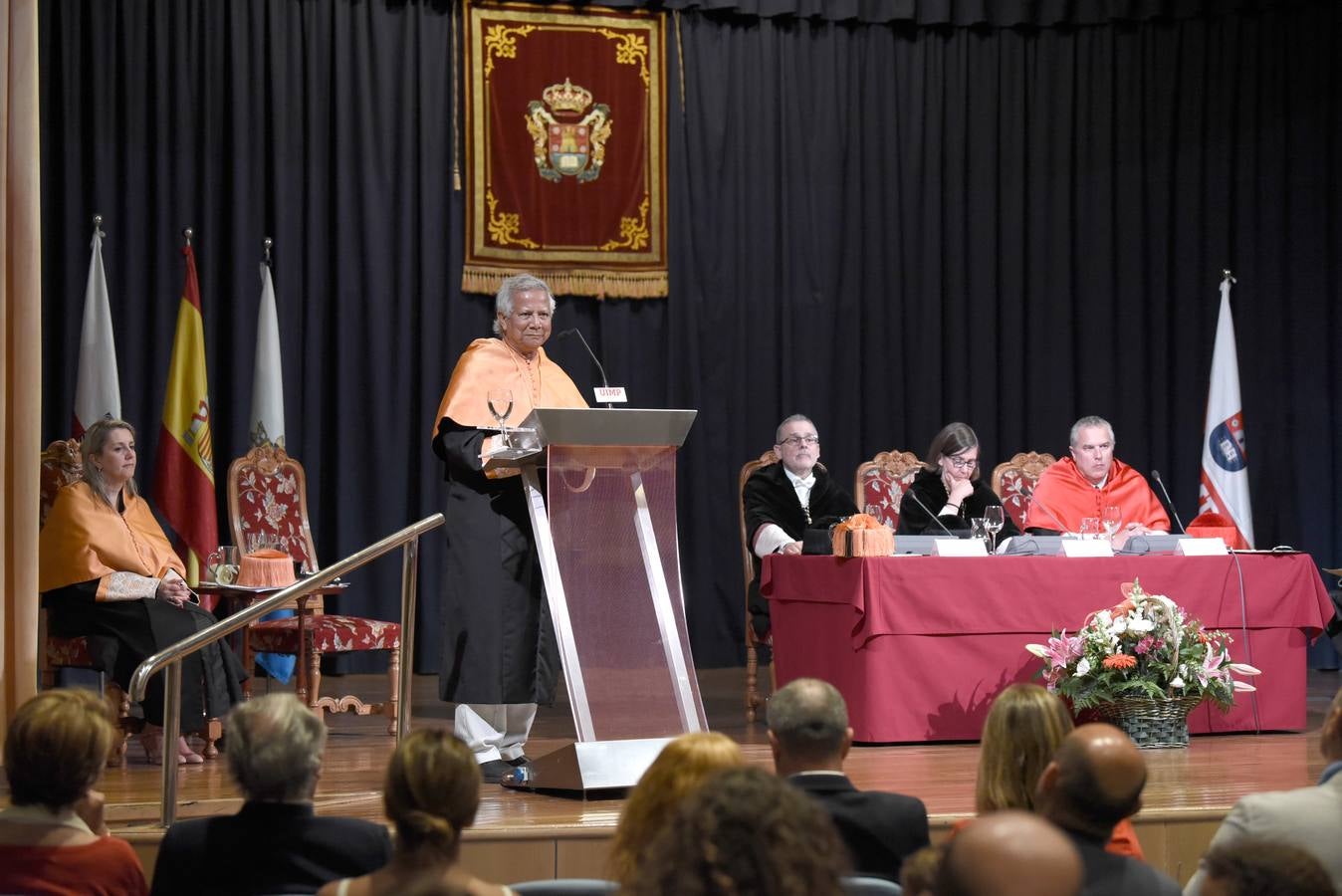 Fotos: Yunus, Doctor Honoris Causa de la UIMP