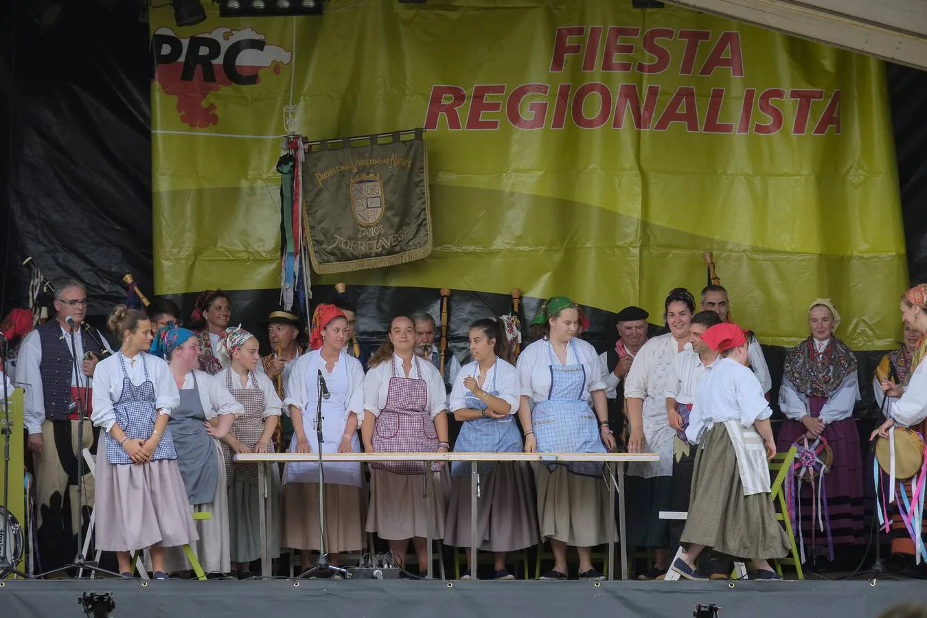 Fotos: XVI fiesta anual del PRC, en el Arenal de Penagos