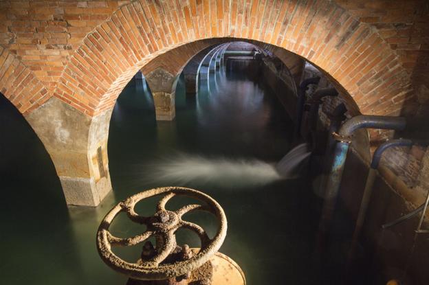 Imagen de la zona de depósitos de la traída de aguas de Pronillo.