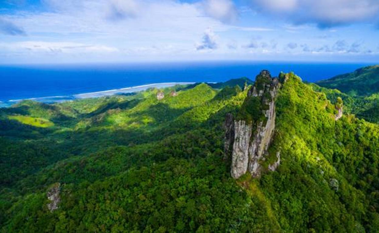 Las Islas Cook cuentan con una de las rutas de senderismo más espectaculares de todo el Pacífico.