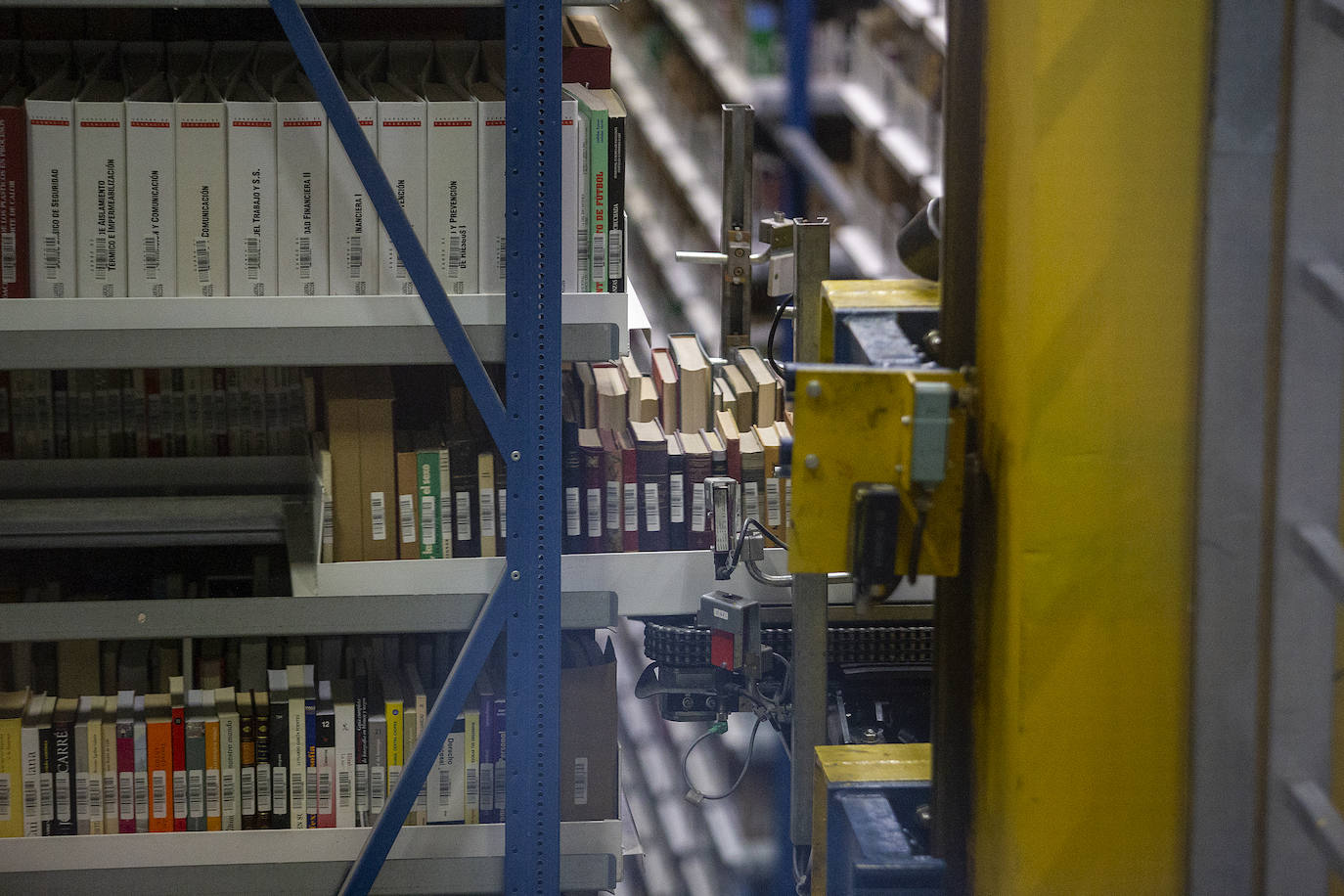 Es la desconocida segunda sede de la Biblioteca Nacional de España (BNE), pues la primera, ubicada en un palacio neoclásico del Paseo de Recoletos de la capital