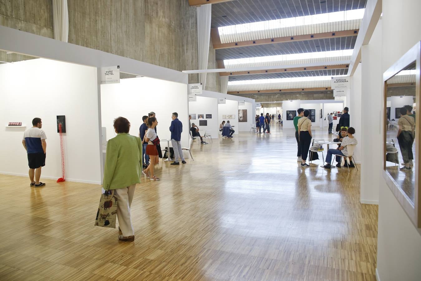 Artesantander, que acoge seis propuestas del galerismo cántabro, refuerza su ligazón entre el entramado cultural local y el mundo del arte 