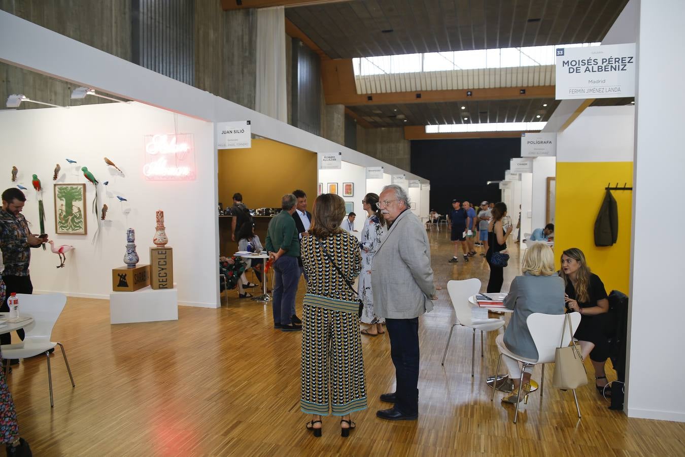 Artesantander, que acoge seis propuestas del galerismo cántabro, refuerza su ligazón entre el entramado cultural local y el mundo del arte 