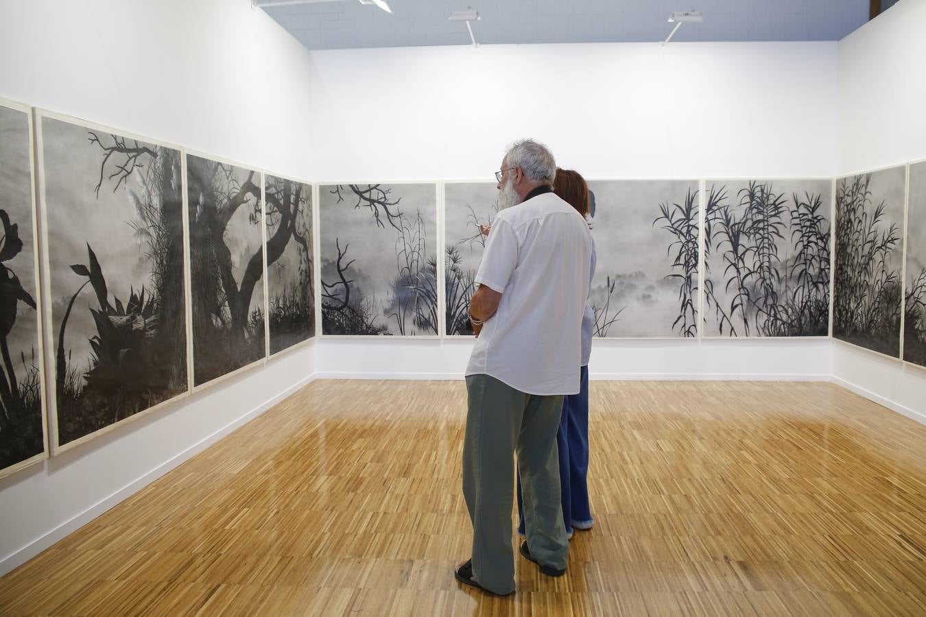 Artesantander, que acoge seis propuestas del galerismo cántabro, refuerza su ligazón entre el entramado cultural local y el mundo del arte 