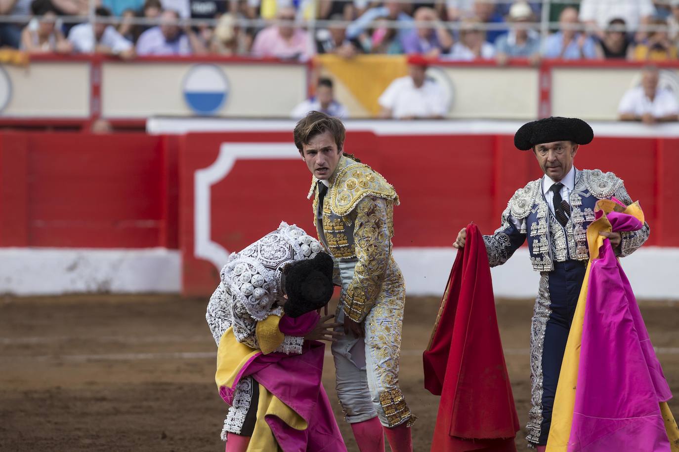 Fotos: Otra jornada más en el coso santanderino