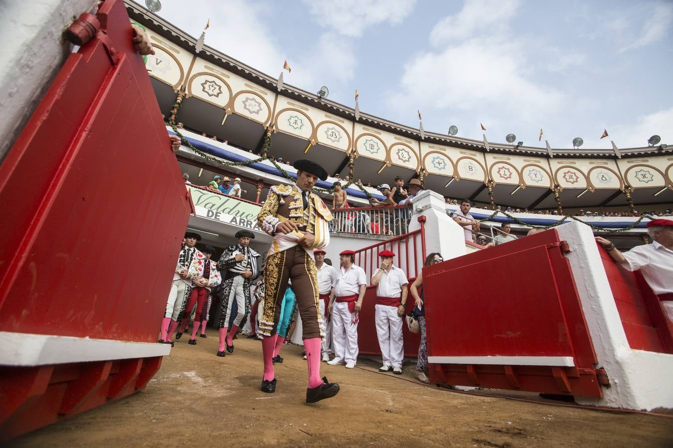 Curro Díaz, Manuel jesús 'El Cid' y Emilio de Justo en el tercer festejo de la Feria de Santiago