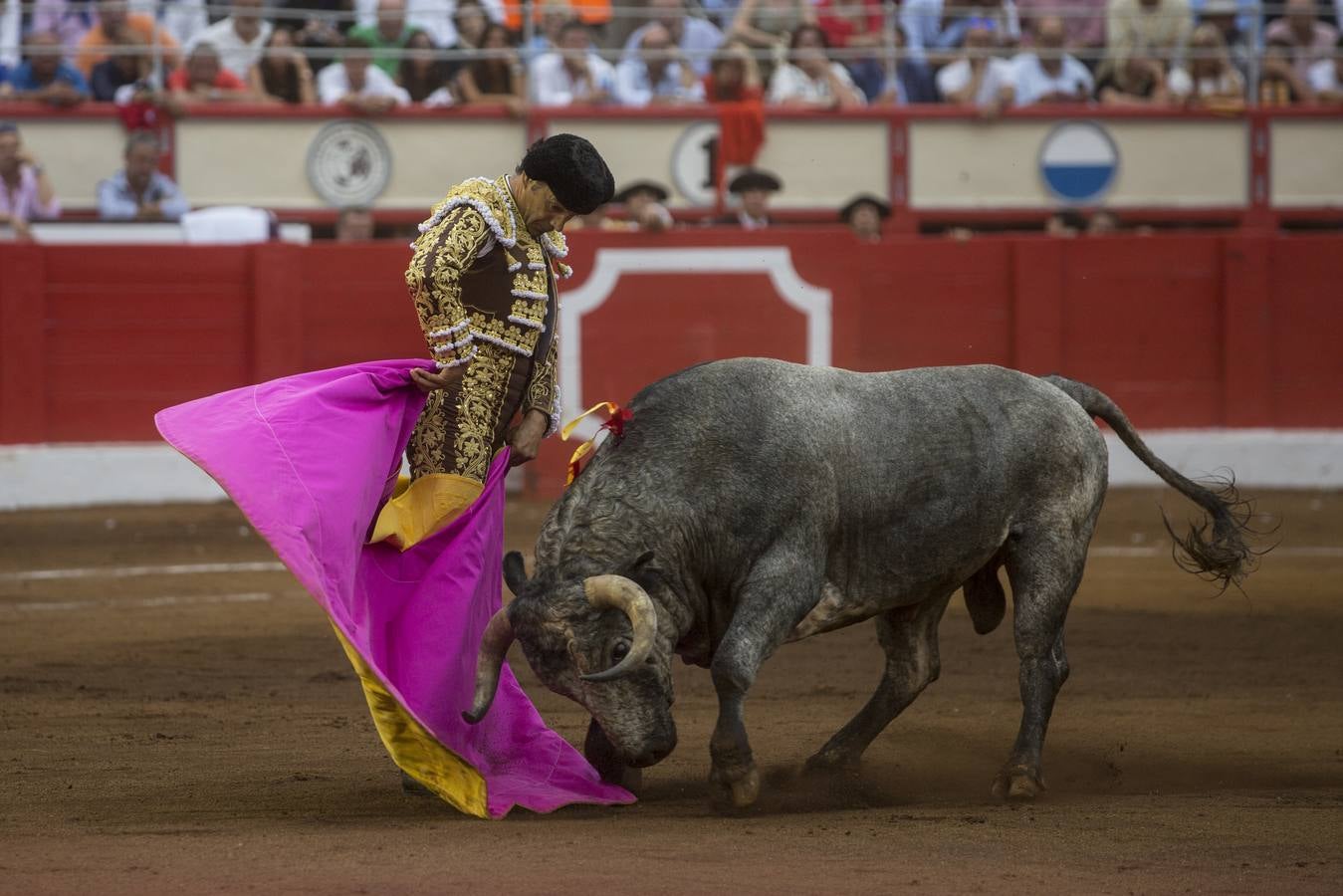 Curro Díaz, Manuel jesús 'El Cid' y Emilio de Justo en el tercer festejo de la Feria de Santiago