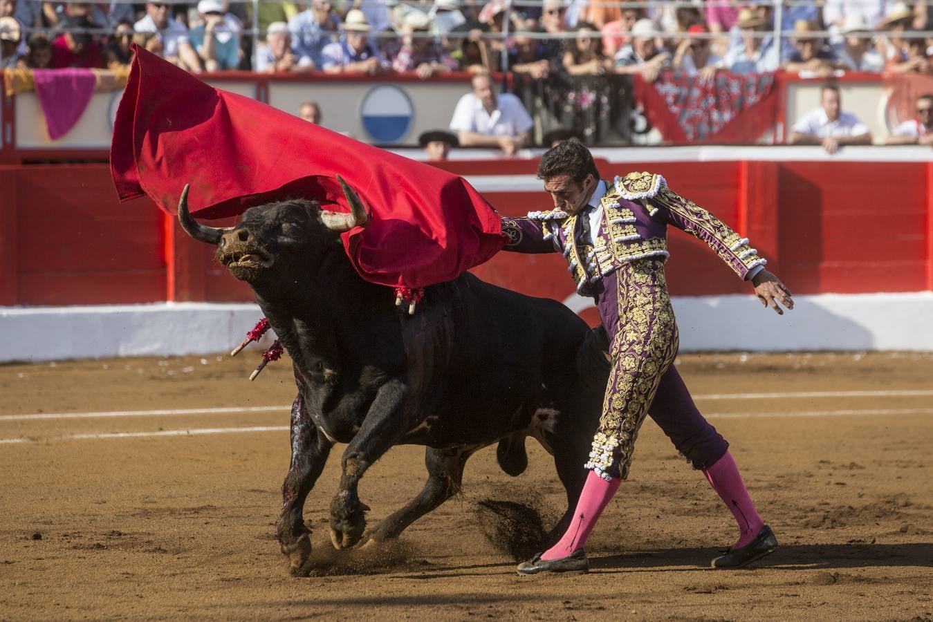 Quinto festejo de la feria con David Fandila 'El Fandi', Sebastián Castella y Alejandro Marcos