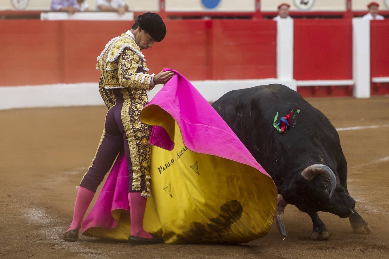 Quinto festejo de la Feria de Santiago con Miguel Ángel Perera; Julián López «El Juli», y Pablo Aguado 