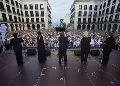 Imagen secundaria 1 - José Mercé trastea en la sangre flamenca de Santander