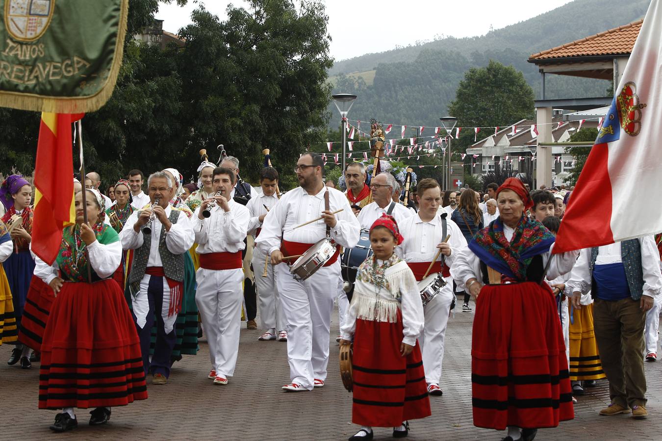 Fotos: Tanos celebra la procesión de Santa Ana