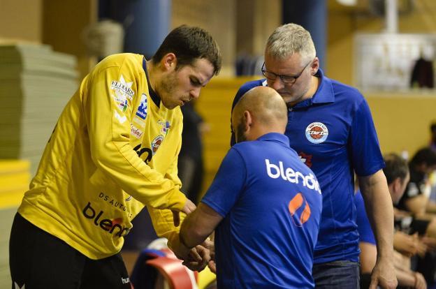 Pablo Salvarrey, durante un partido ante el BM Guadalajara. 