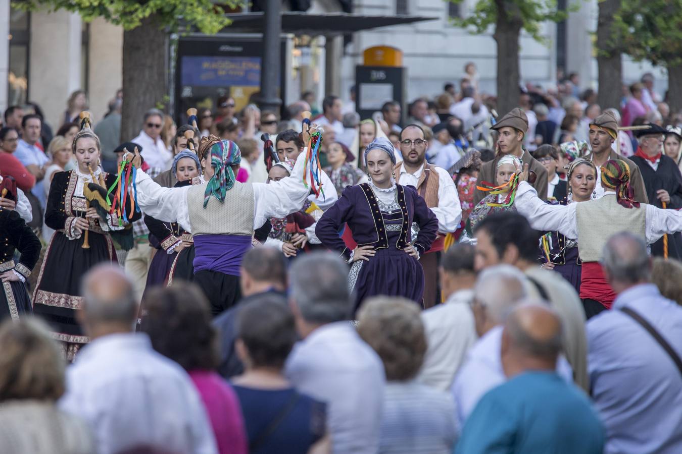 Fotos: La tradición invade Santander