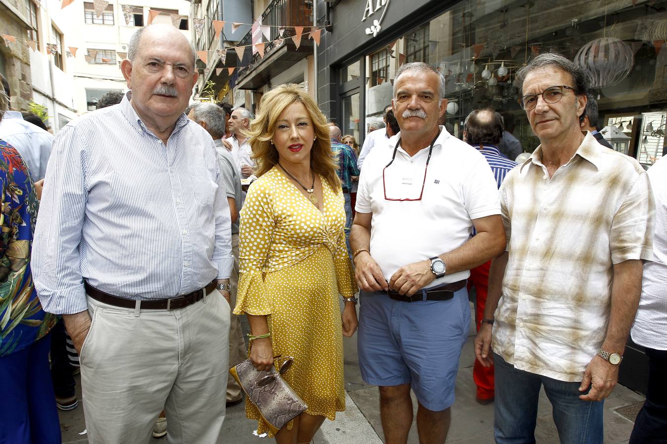 Arturo Roiz, Amparo García, José María Fernández y Jesús de Castro.