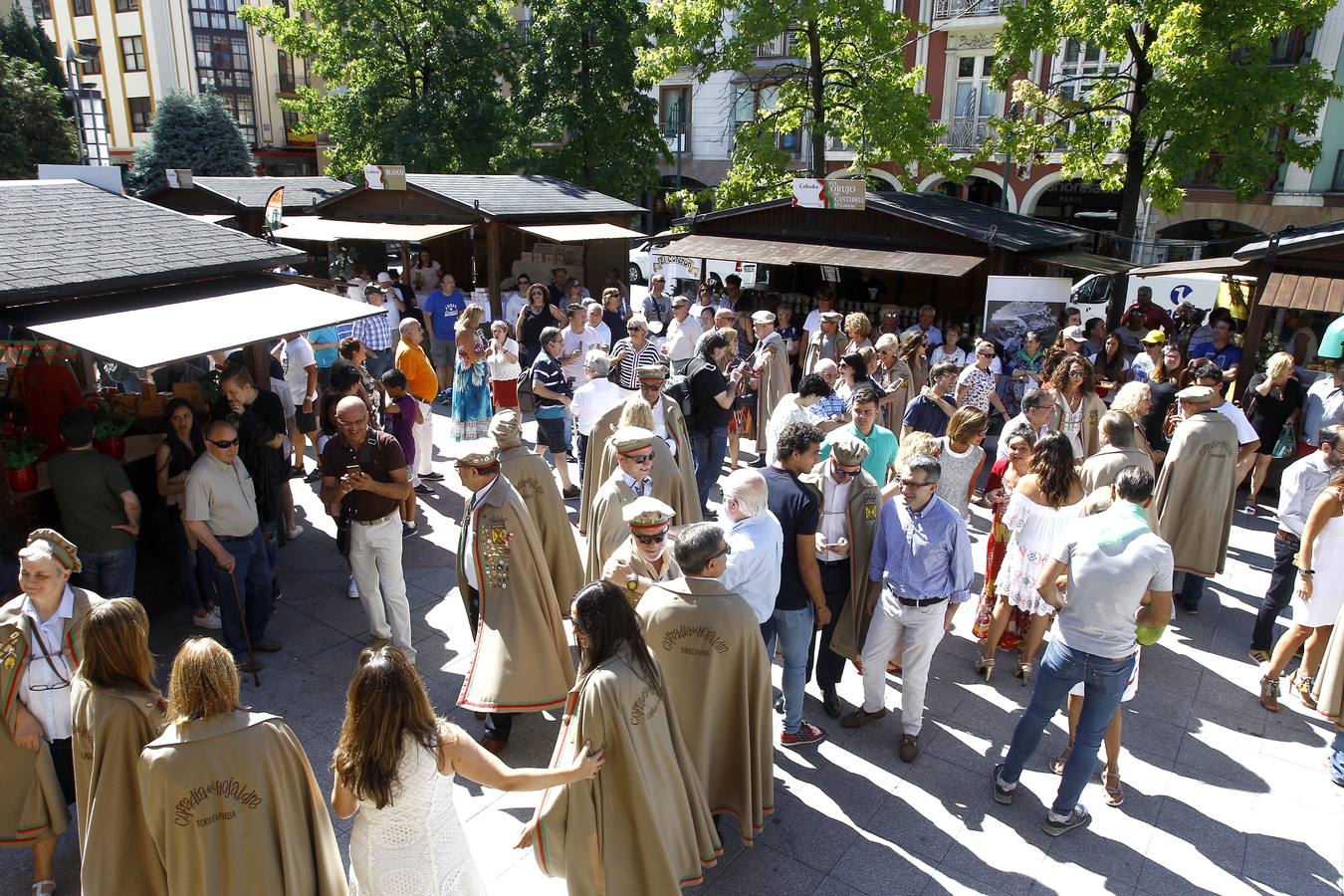 Fotos: La Feria del Hojaldre endulza las fiestas de La Patrona