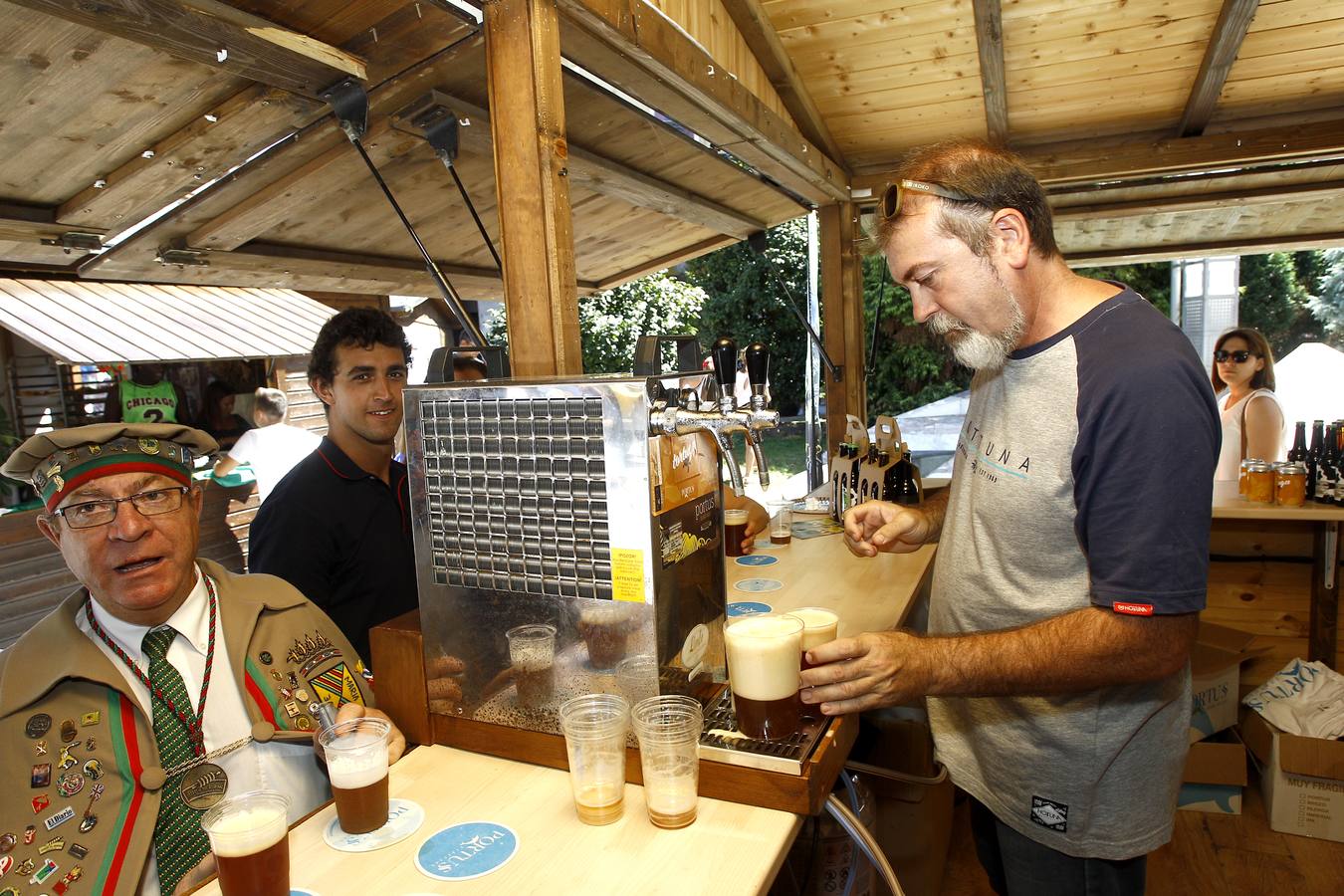 Fotos: La Feria del Hojaldre endulza las fiestas de La Patrona