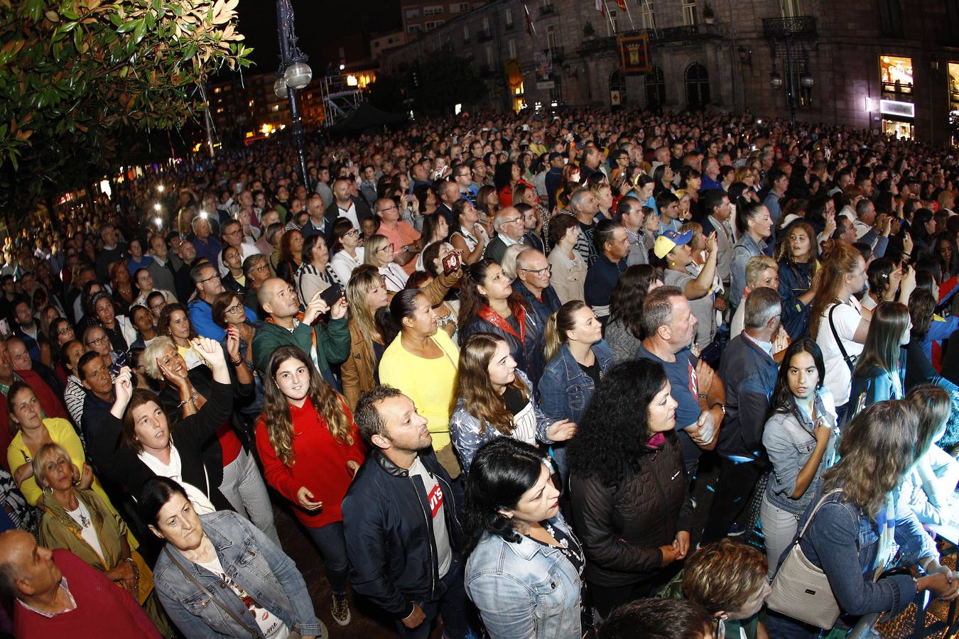 Fotos: Carlos Baute cierra las fiestas de Torrelavega