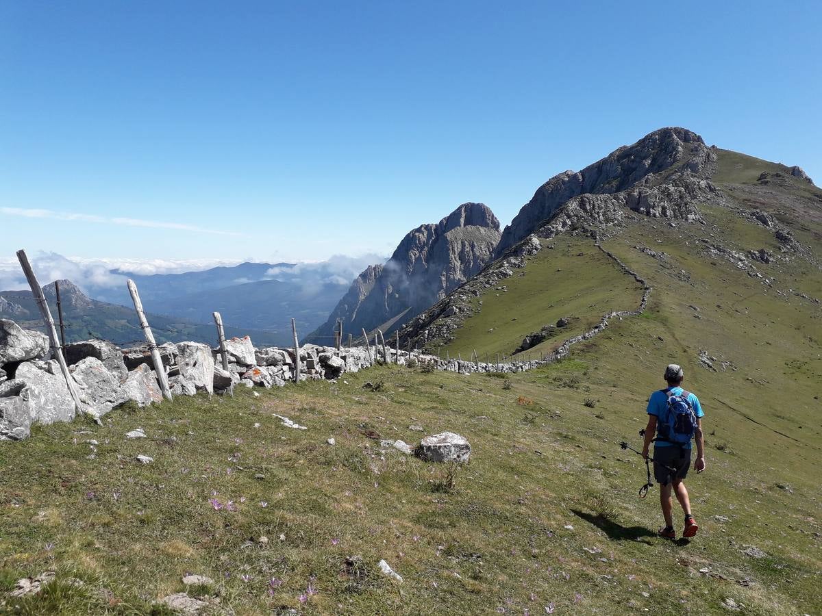 Fotos: Las cumbres conquistadas por el Grupo de Montaña Orza en Las Ubiñas-La Mesa