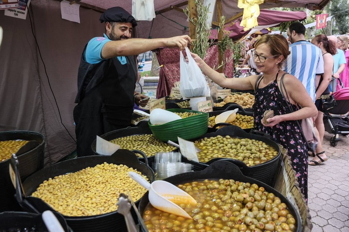 Fotos: El Mercado Medieval invade la Alameda de Oviedo