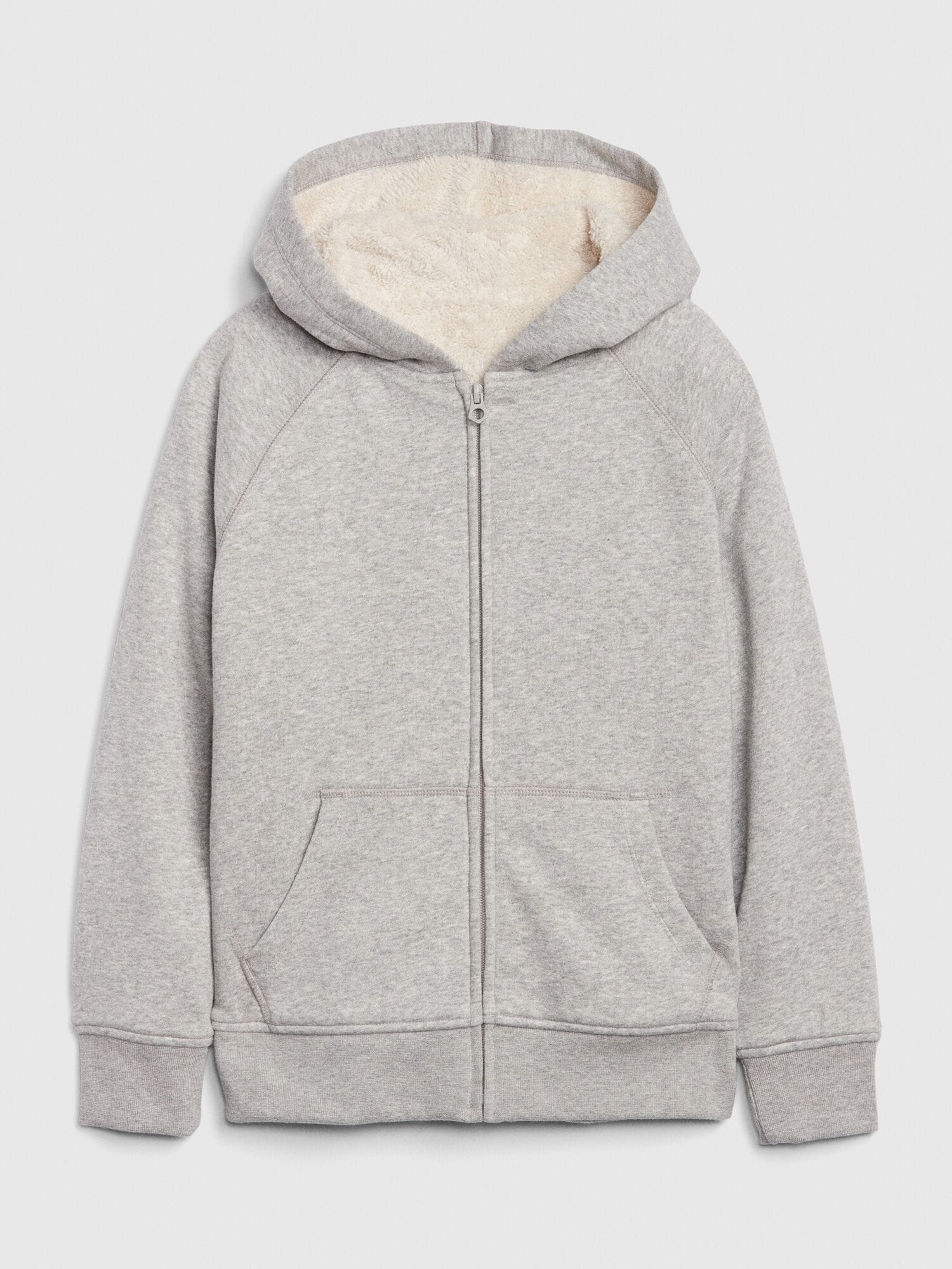 Sudadera de capucha gris, de GAP (49,95 euros).