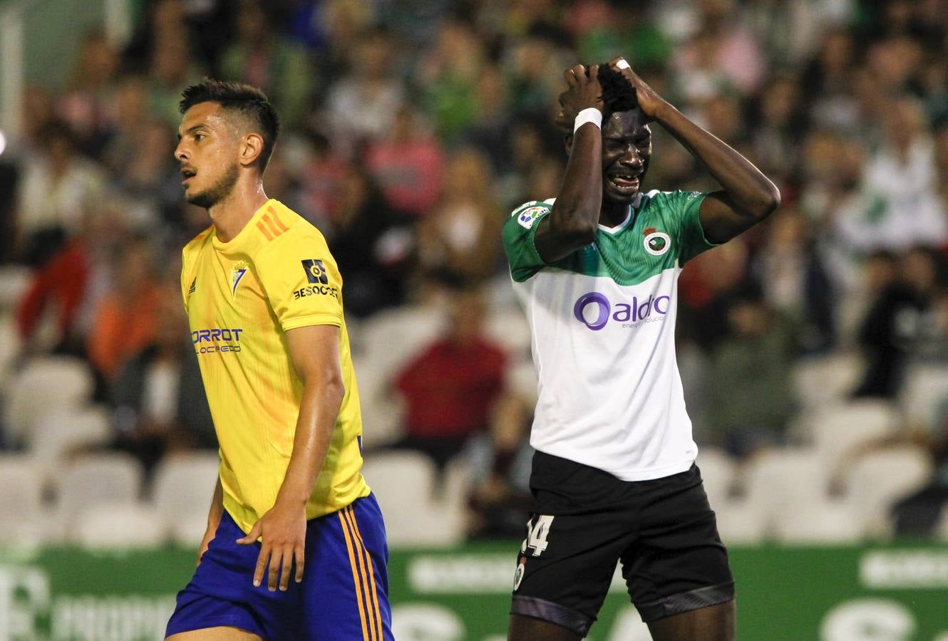 Fotos: Las imágenes del Racing-Cadiz