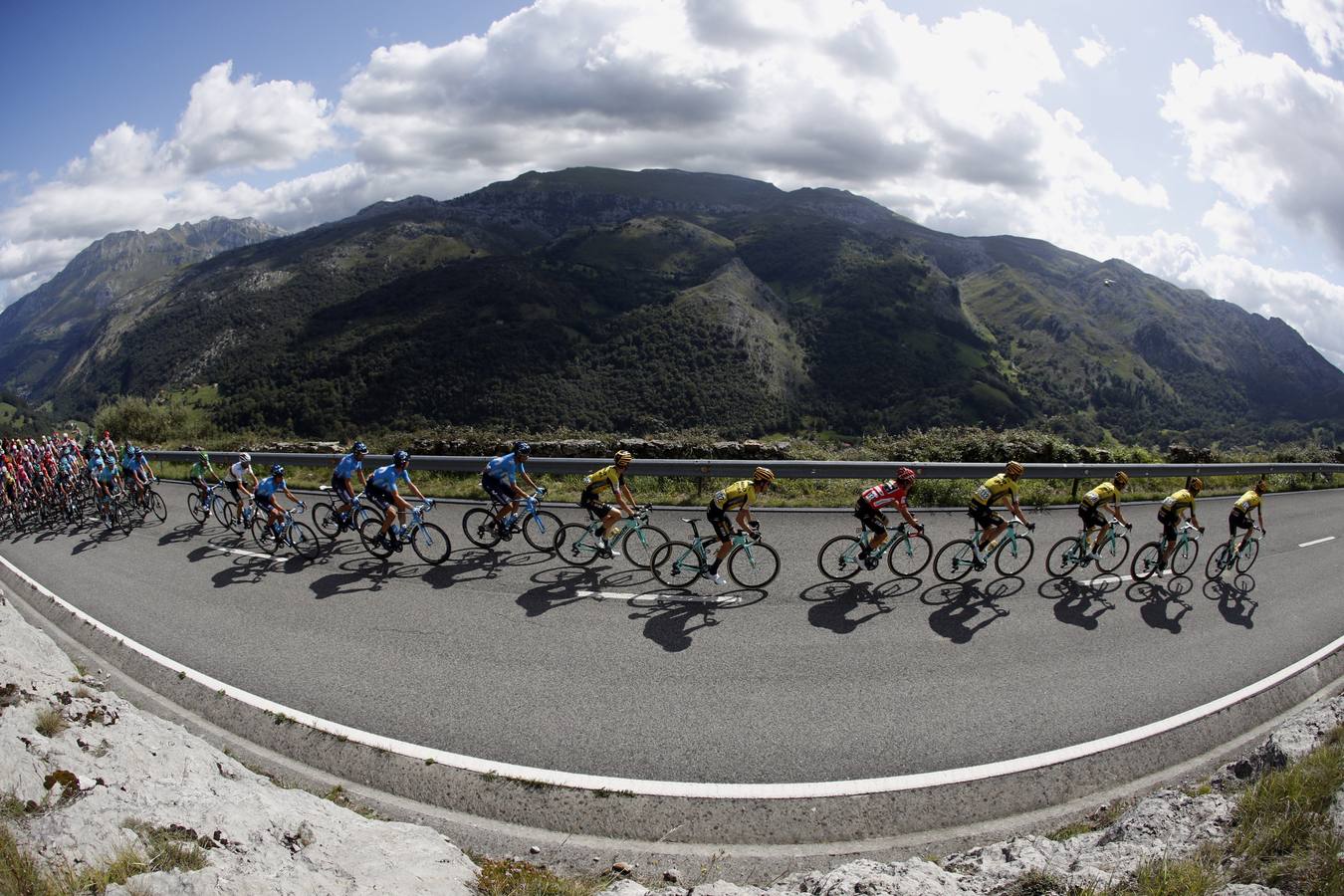 Fotos: Imágenes de la etapa Bilbao-Los Machucos