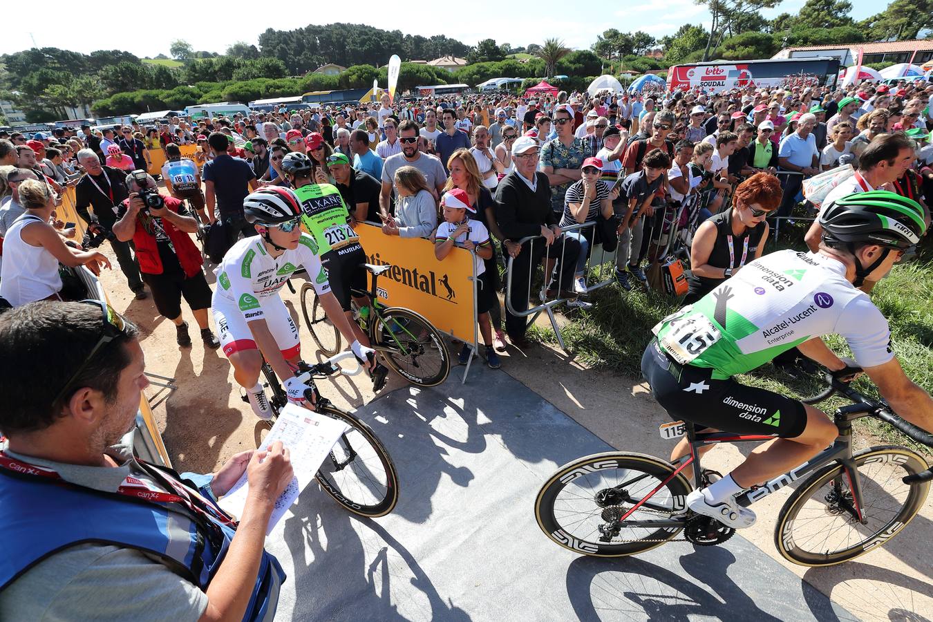 Fotos: La Vuelta, en San Vicente