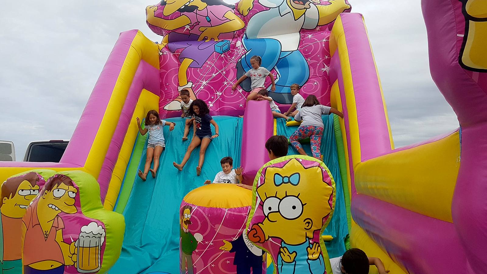 Fotos: Miles de barquereños disfrutan del sorropotún en la fiesta del Mozucu