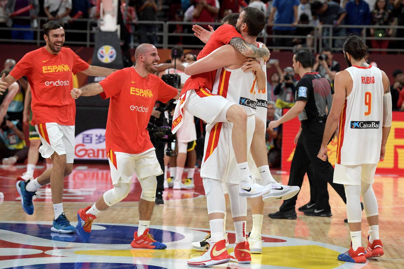 La celebración de España, en imágenes, tras meterse en la final del Mundial.