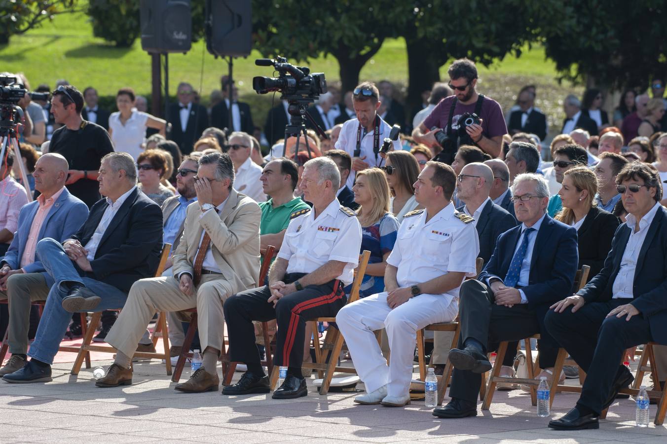 El esfuerzo de la Asociación Amigos del Real Astillero, meses atrás, por poner en valor la historia naval del municipio recogió este sábado sus frutos en el primer acto homenaje al Real Astillero de Guarnizo