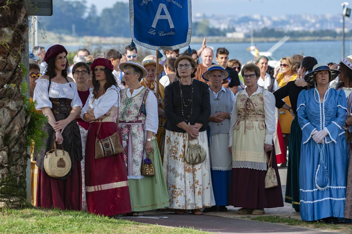 El esfuerzo de la Asociación Amigos del Real Astillero, meses atrás, por poner en valor la historia naval del municipio recogió este sábado sus frutos en el primer acto homenaje al Real Astillero de Guarnizo