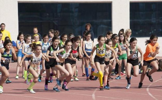 La Gala del Deporte Base de Santander, al mismo tiempo que el partido del Racing