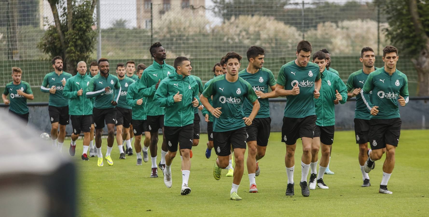 Fotos: El entrenamiento del día después de la victoria ante el Mirandés