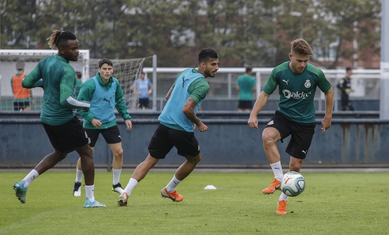 Fotos: El entrenamiento del día después de la victoria ante el Mirandés