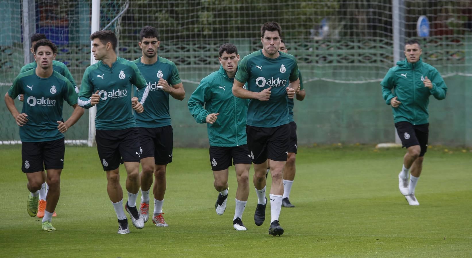 Fotos: El entrenamiento del día después de la victoria ante el Mirandés