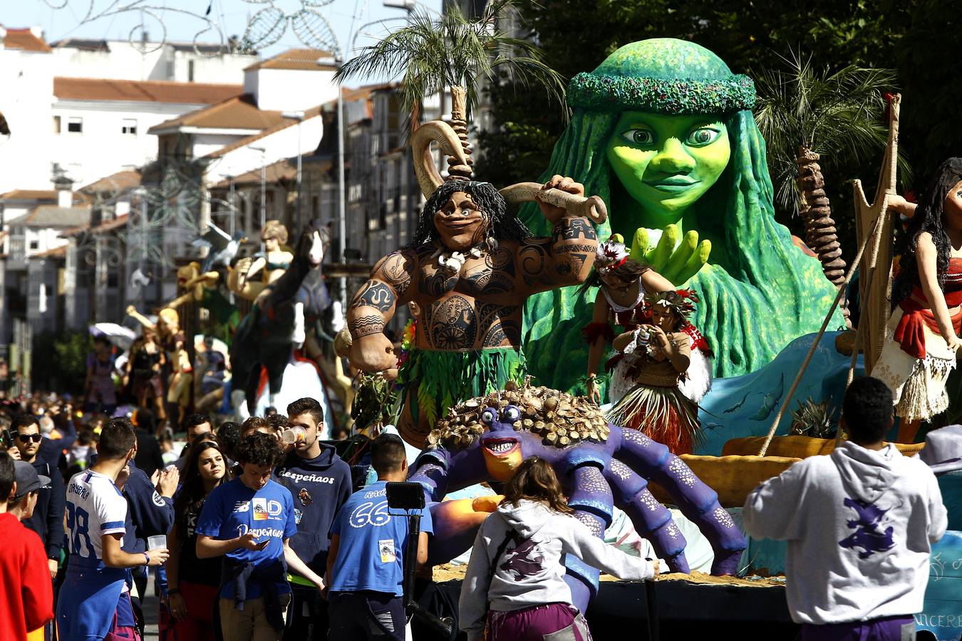 Fotos: Desfile de carrozas en Reinosa