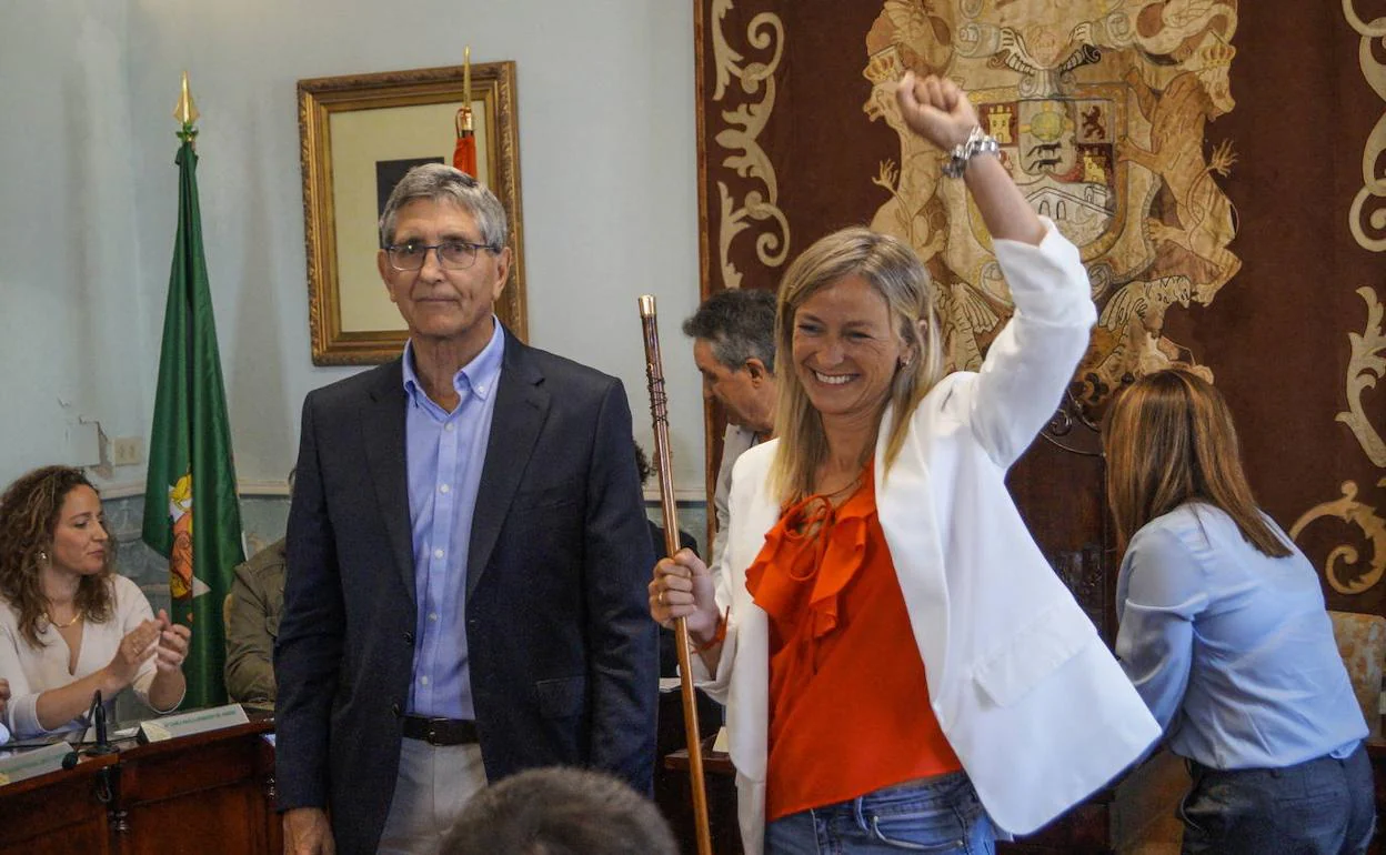 Susana Herrán, en su toma de posesión como alcaldesa de Castro Urdiales. 
