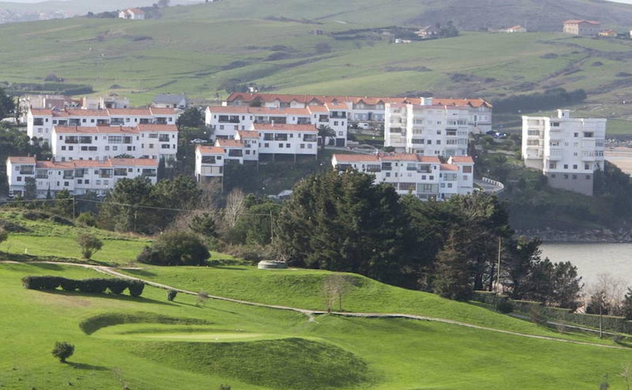 Zona residencial del municipio de Miengo. 