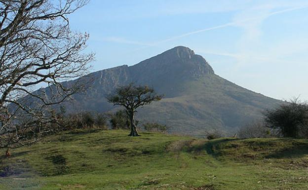 El Arxuria o Peña Plata.