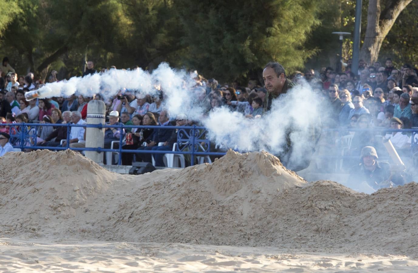 Fotos: Así ha sido el desembarco sin barcos en El Sardinero