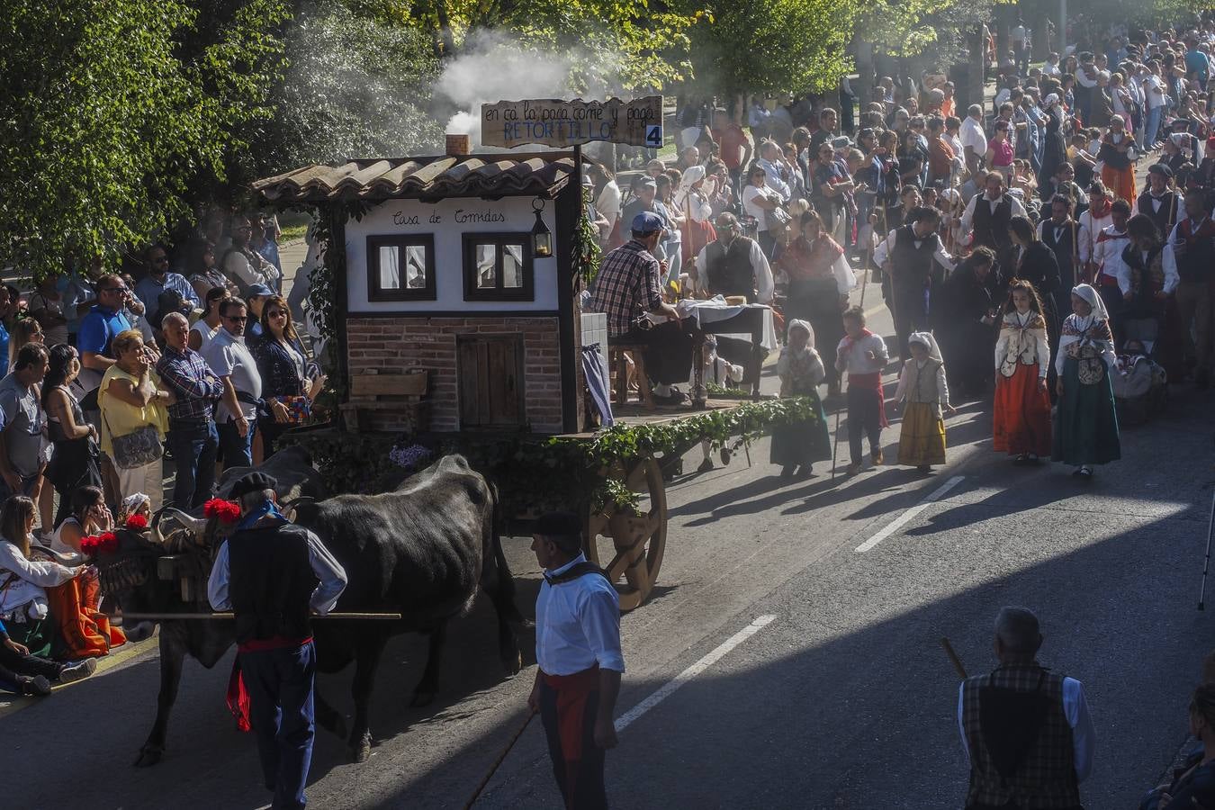 Fotos: Quince carretas y diez agrupaciones folclóricas participarán hoy en el Día de Campoo