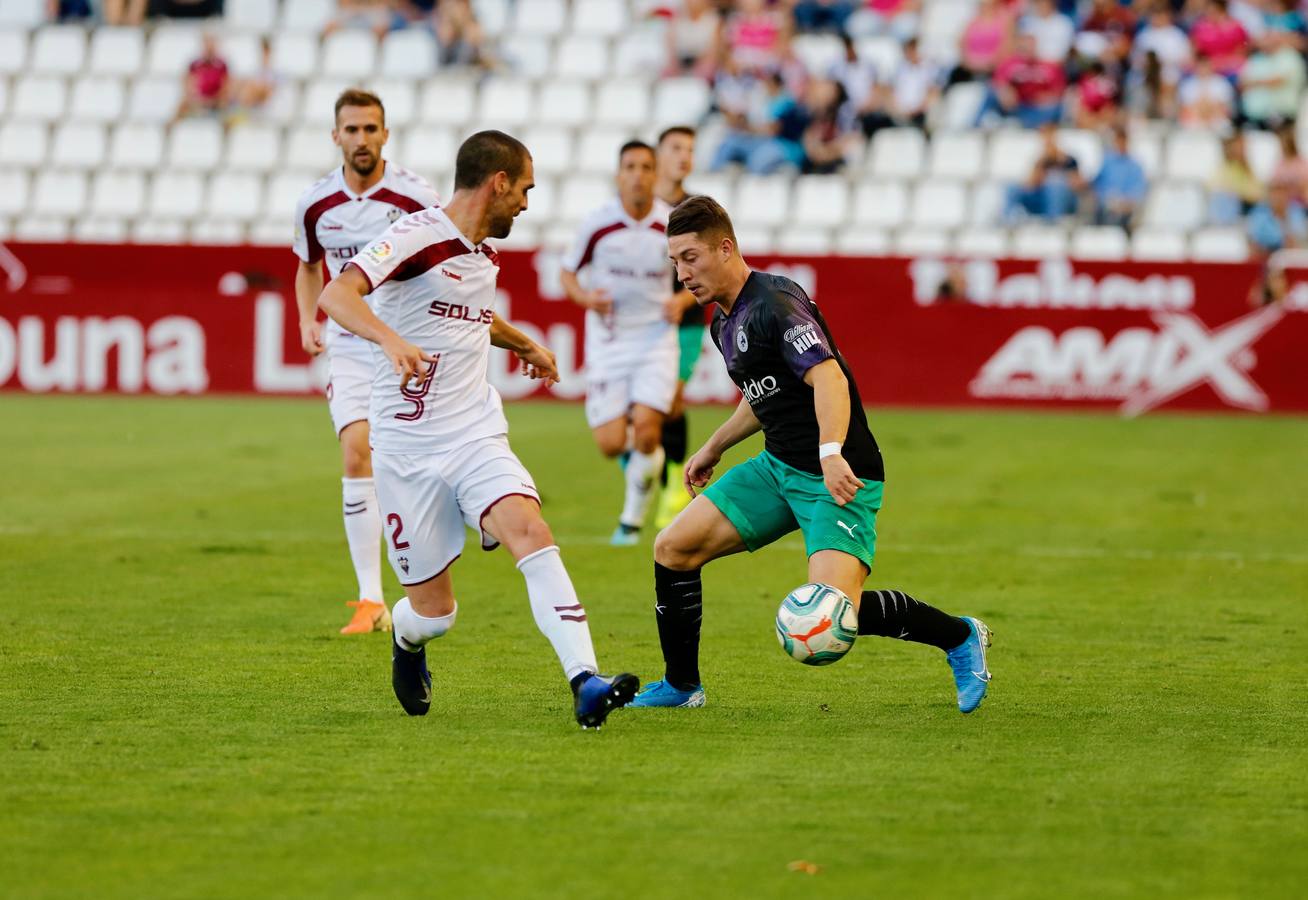 Fotos: Imágenes del partido Albacete-Racing